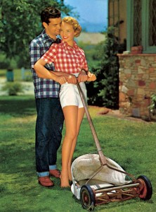 PZ-400---Lawnmower-Couple